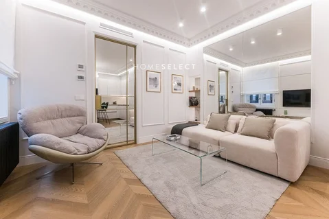 Piso en calle de Atocha - Foto 1