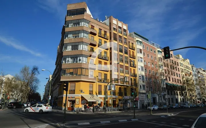 Piso en Calle de Granada, Pacífico - Foto 11