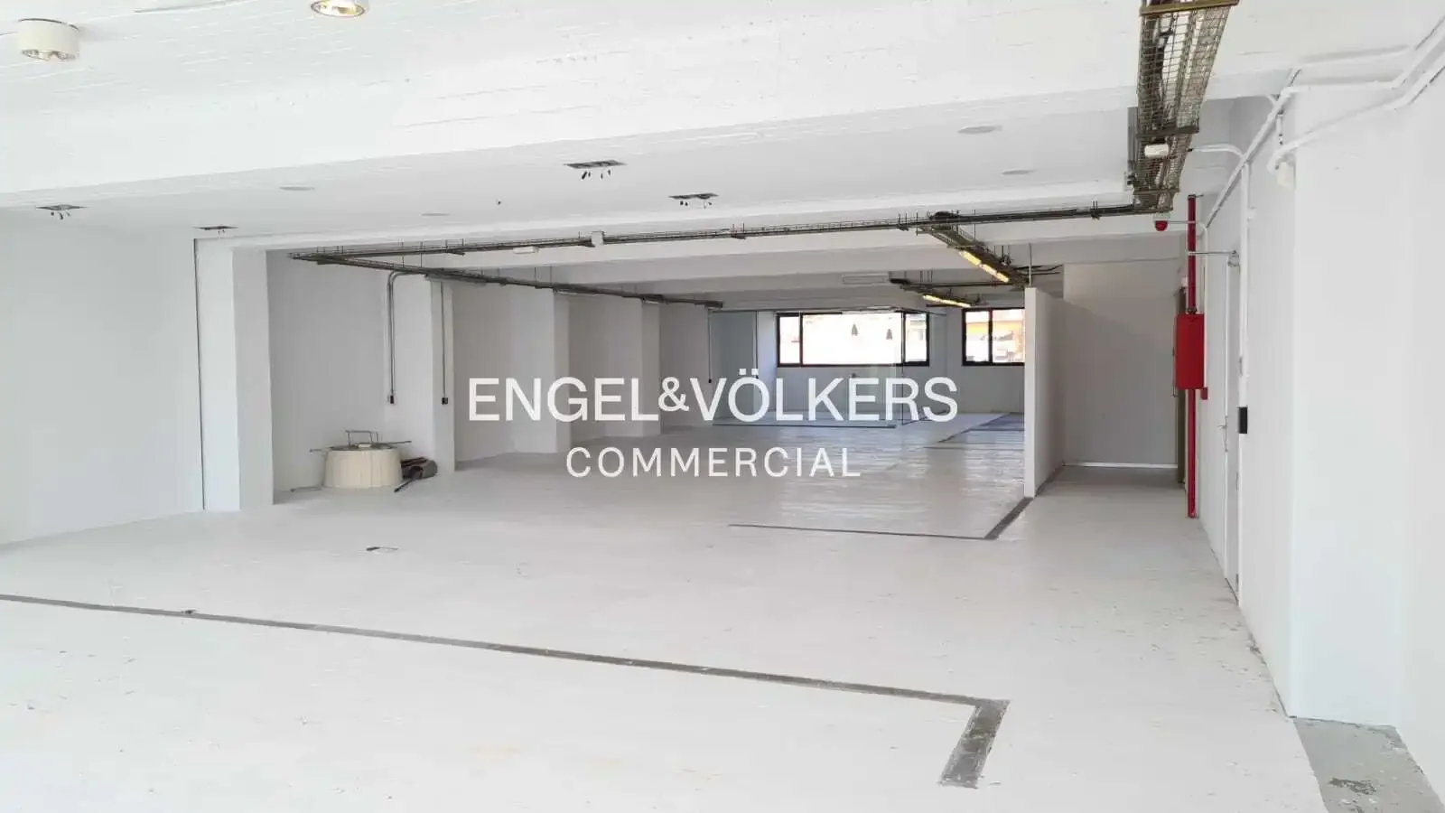 Local comercial en  Barcelona Capital - Foto 6