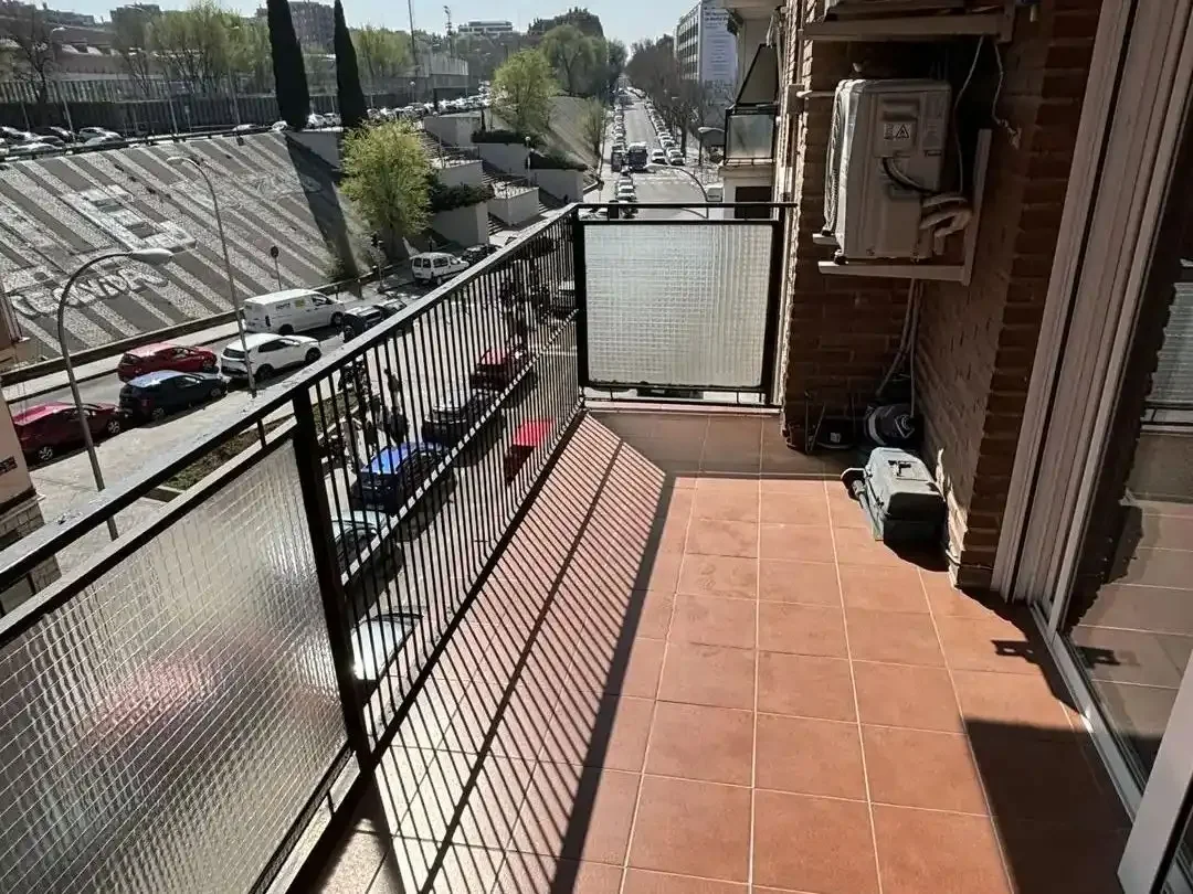 Piso en  Calle de Juan Duque 42 - Foto 3