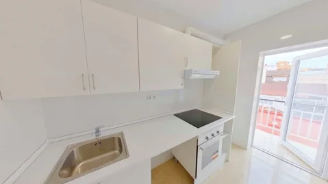 Piso en Barrio Zofío - Foto 30