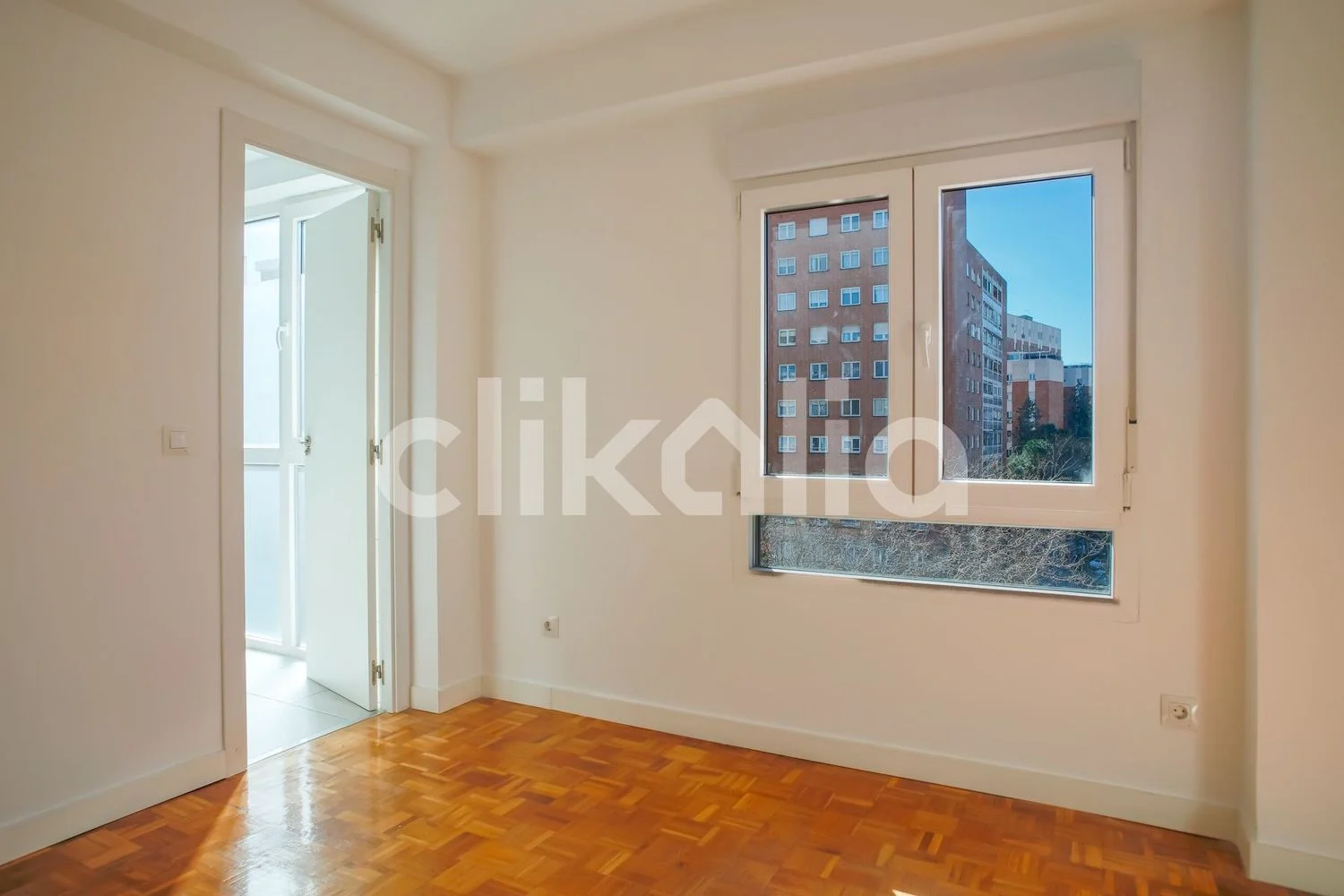 Piso en calle de Víctor de la Serna - Foto 12