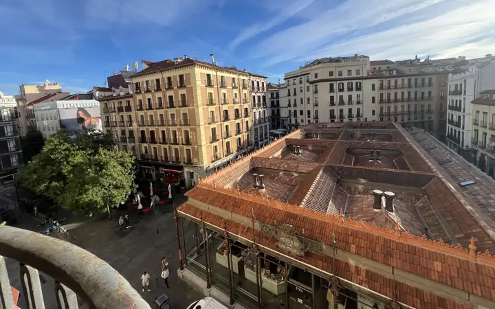 Piso en  Plaza de San Miguel - Foto 1