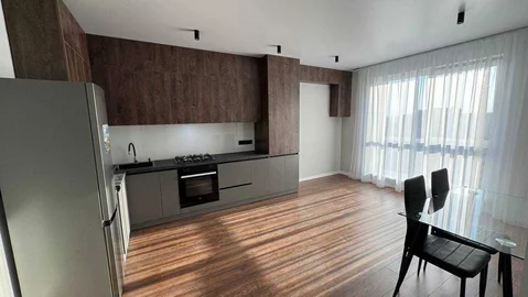 Piso en C. de Florencio Llorente, 17 - Foto 1