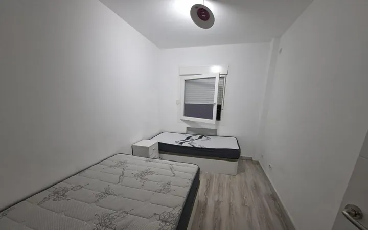 Piso en Numancia - Foto 6