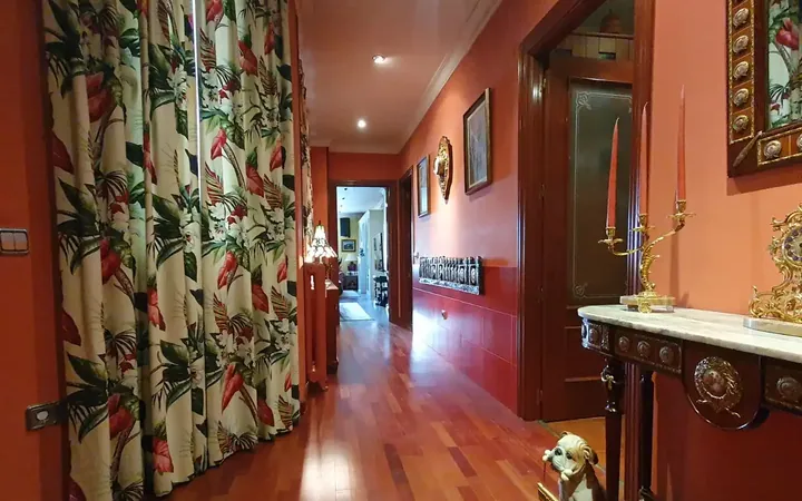 Piso en  Avenida de la Reina Victoria 19 - Foto 8