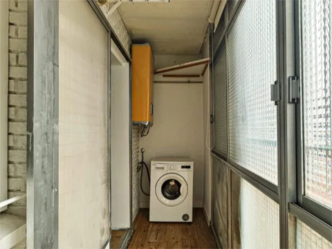 Piso en  Calle Almuradiel 280 - Foto 8