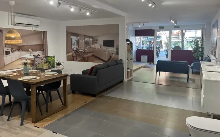 Local comercial en  Passeig de Torras i Bages 18 - Foto 4