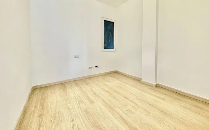 Piso en Calle de Tamarit, Sant Antoni - Foto 13