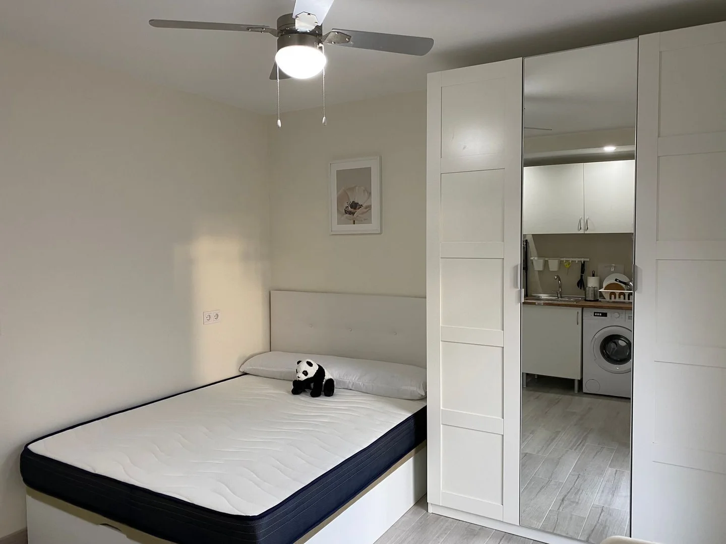 Estudio en calle Oxígeno, 33 - Foto 2