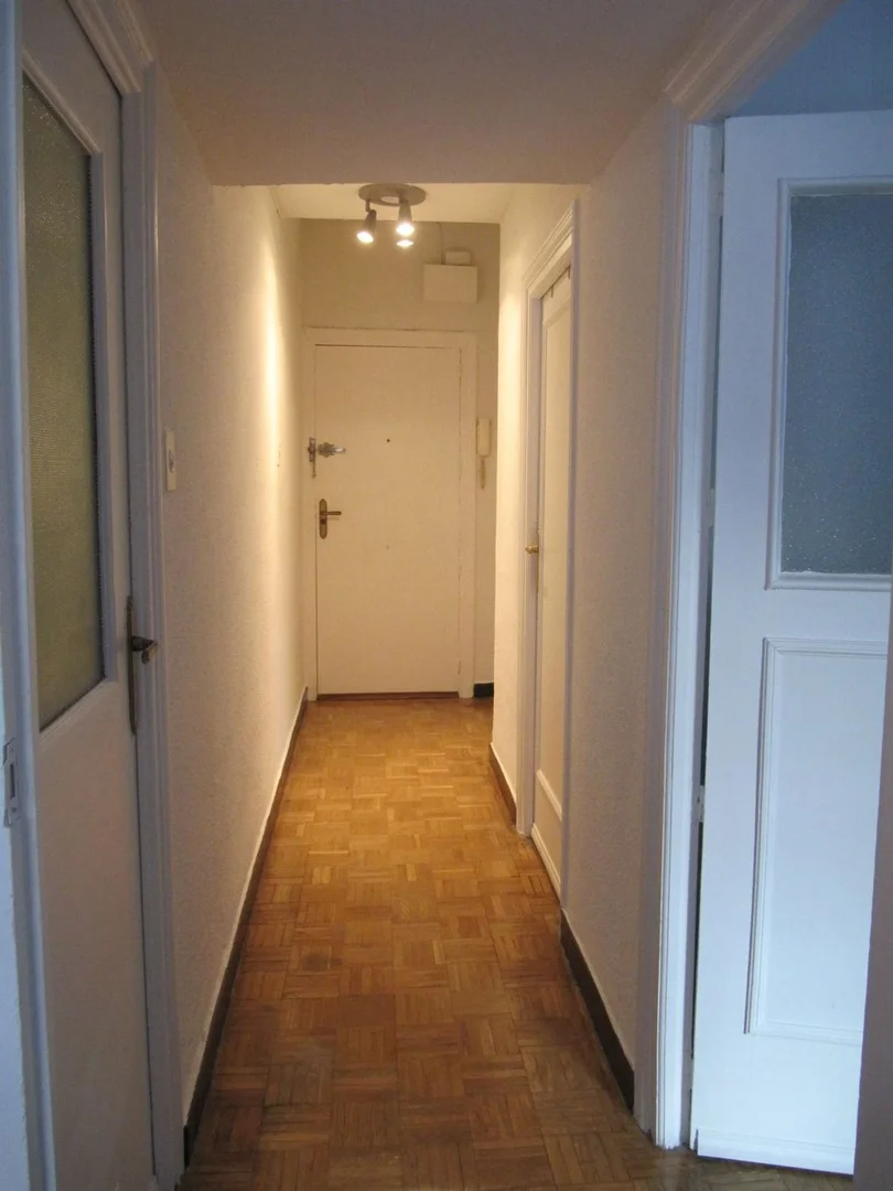 Piso en calle Fundadores, 7 - Foto 3