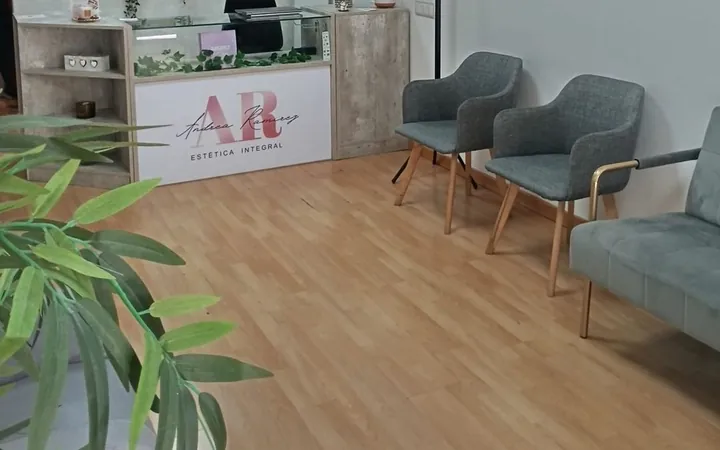Clínica de fisioterapia en El Camp de l'Arpa del Clot, El Camp de l'Arpa del Clot - Foto 1