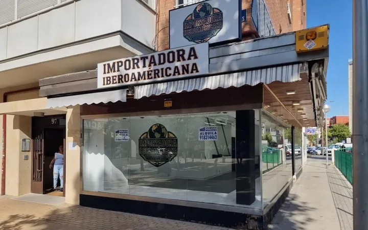 Local en Calle de la del Manojo de Rosas, Los Ángeles - Foto 1