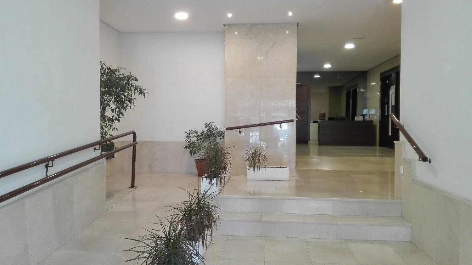 Piso en calle Reina Mercedes, 9 - Foto 4