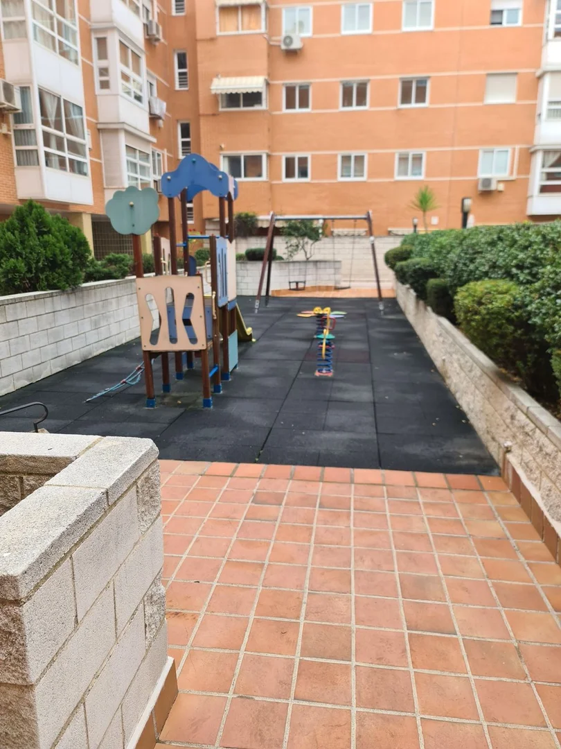 Piso en calle de María Tubau, 17 e - Foto 2