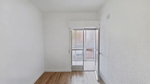 Piso en Barrio Palomeras Bajas - Foto 2