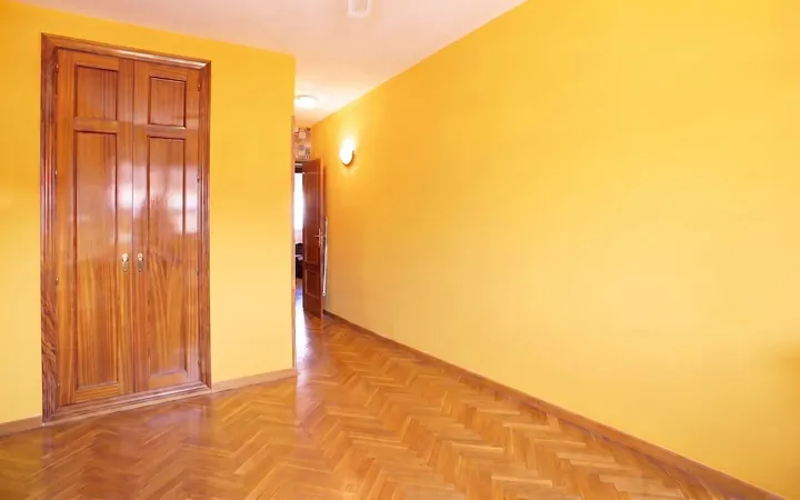 Piso en Calle del Lago Constanza, Ventas - Foto 18