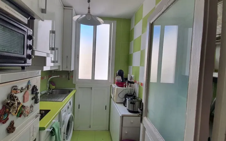 Estudio en Paseo de la Reina Cristina, 32, Pacífico - Foto 1