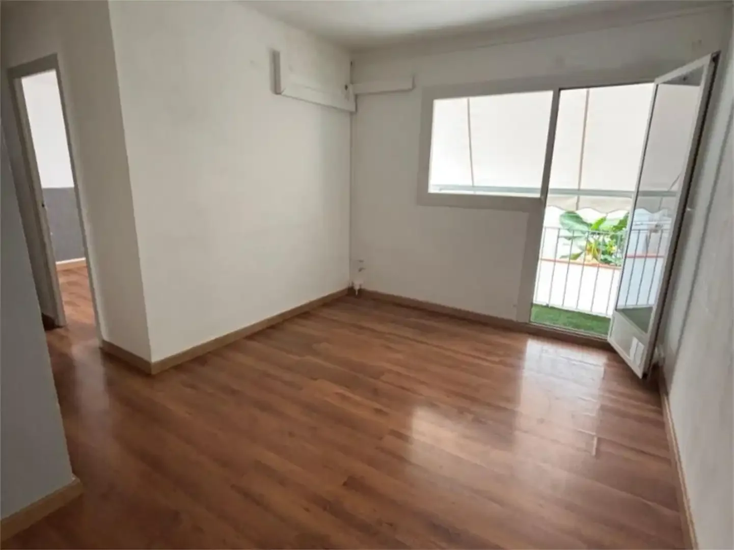 Piso en  Carrer de Josep Sangenís 46 - Foto 7