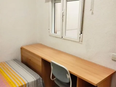 Piso en  Calle de Raimundo Fernández Villaverde 31 - Foto 18