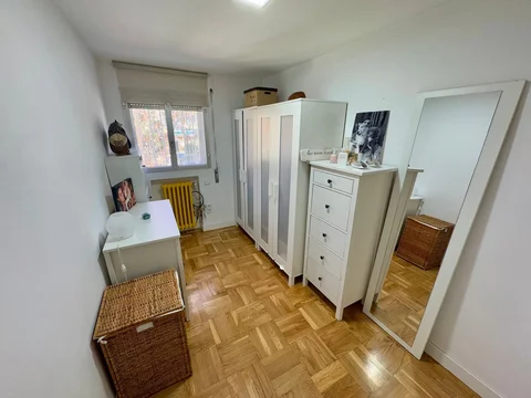 Chalet pareado en Barrio Tres Olivos - Valverde - Foto 8