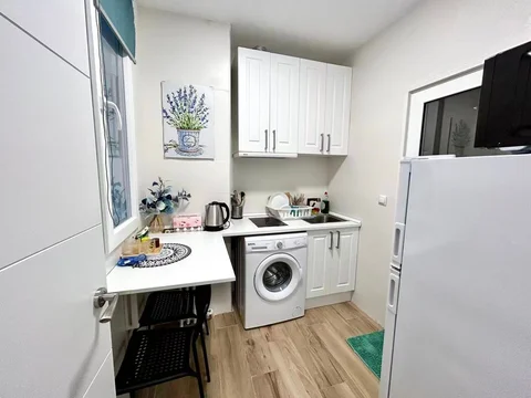 Estudio en calle de Meléndez Valdés, 65 - Foto 4