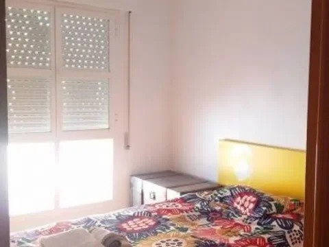 Piso en calle de Francisco Villaespesa, 12 - Foto 2