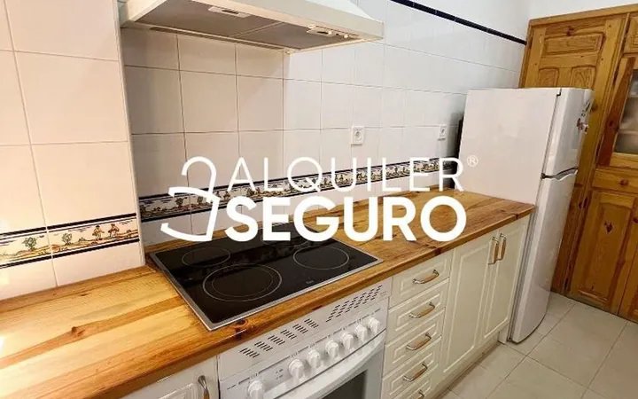 Piso en Calle de Alejandro Saint Aubin, Chopera - Foto 10