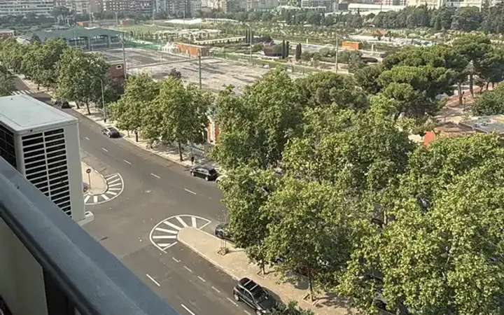Piso en  Avenida de Pablo Iglesias 18 - Foto 1
