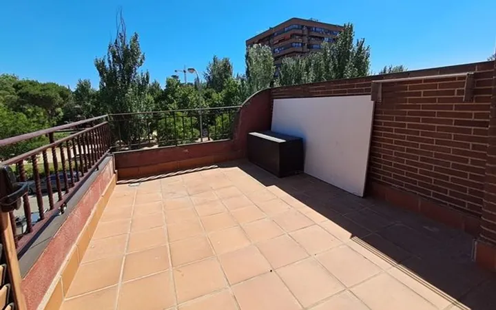 Chalet pareado en Leopoldo Alas Clarin - Foto 6