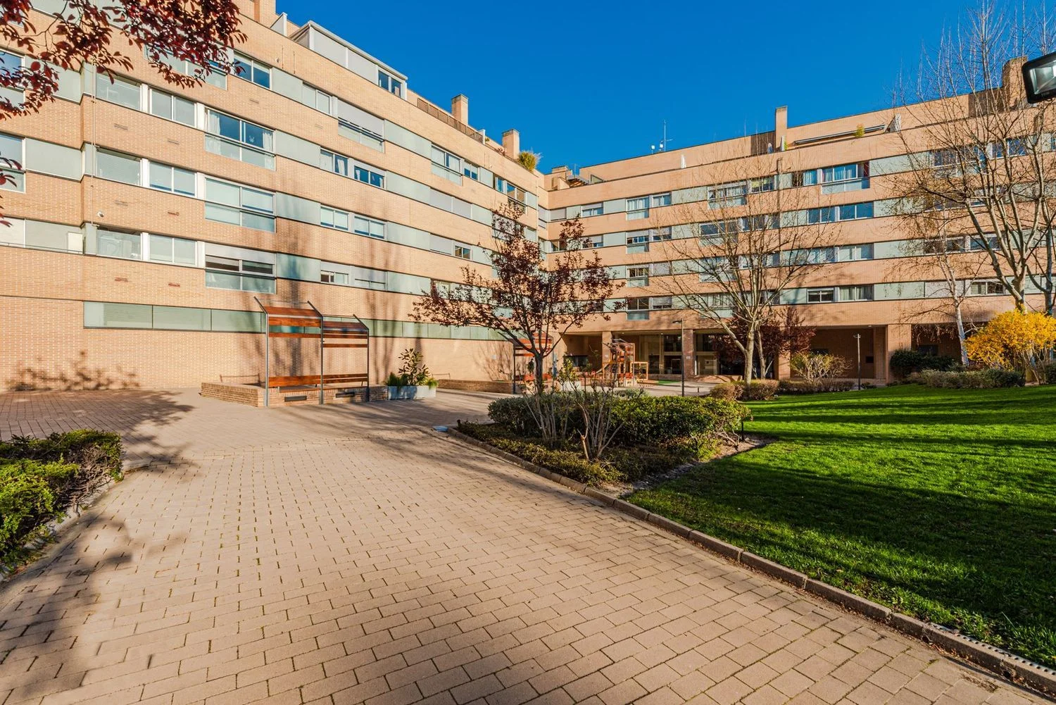 Piso en Barrio Conde Orgaz-Piovera - Foto 1