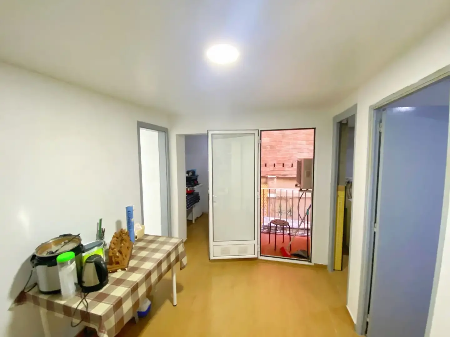 Local comercial en  Carrer de Blai 41 - Foto 8