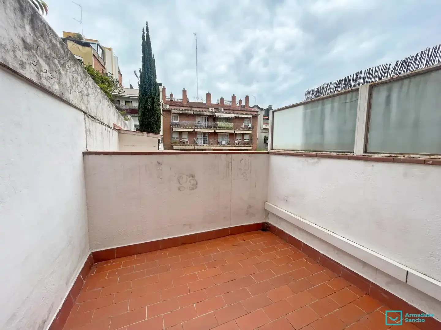 Estudio en  Carrer d'Homer 42 - Foto 6