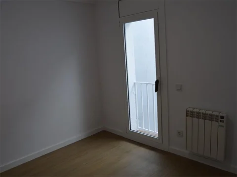 Piso en  Carrer de Josep Serrano 43 - Foto 28