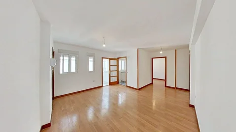 Piso en Barrio Villaverde Alto - Foto 1