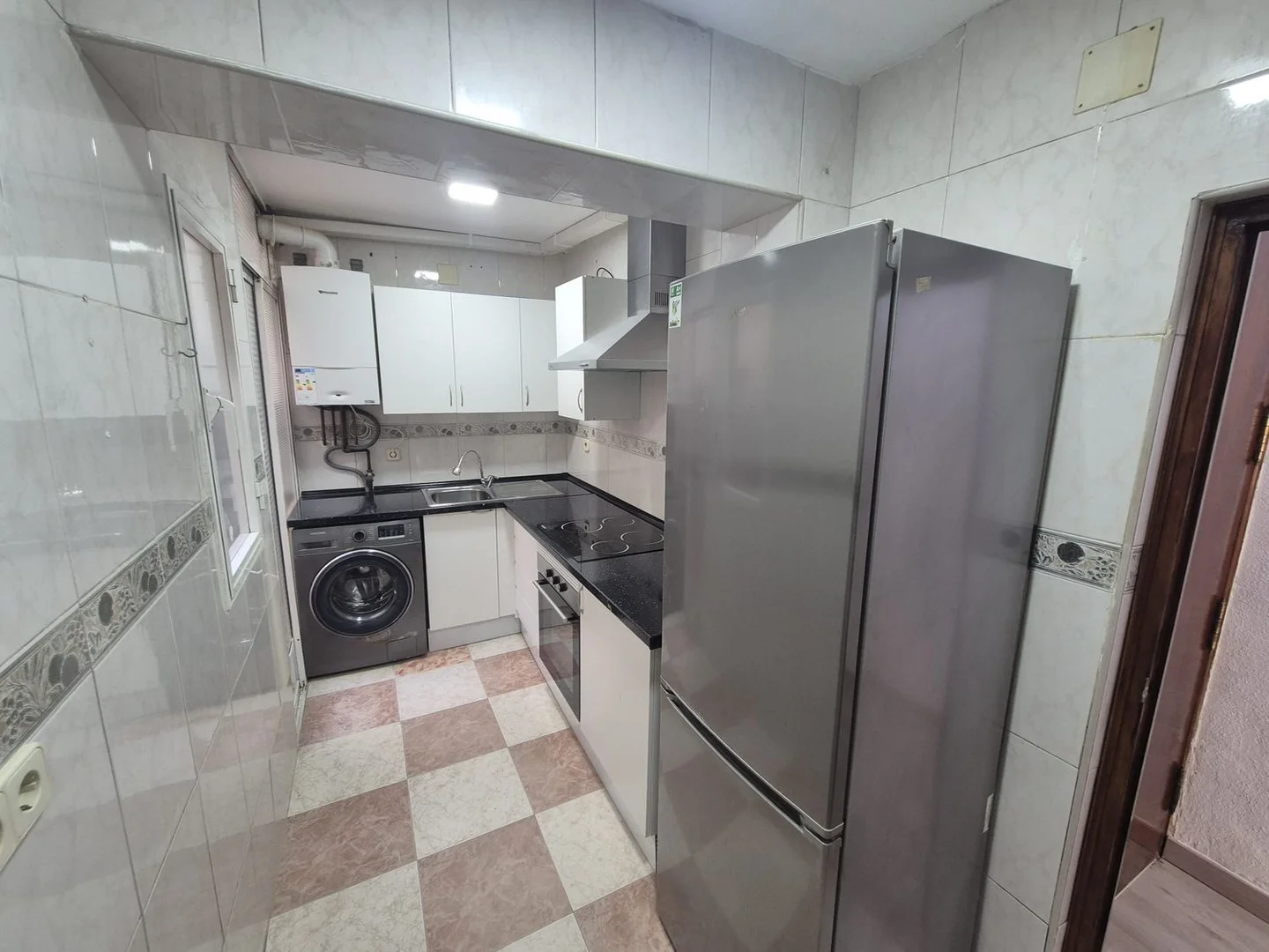 Piso en calle de Avefría, 33 - Foto 2