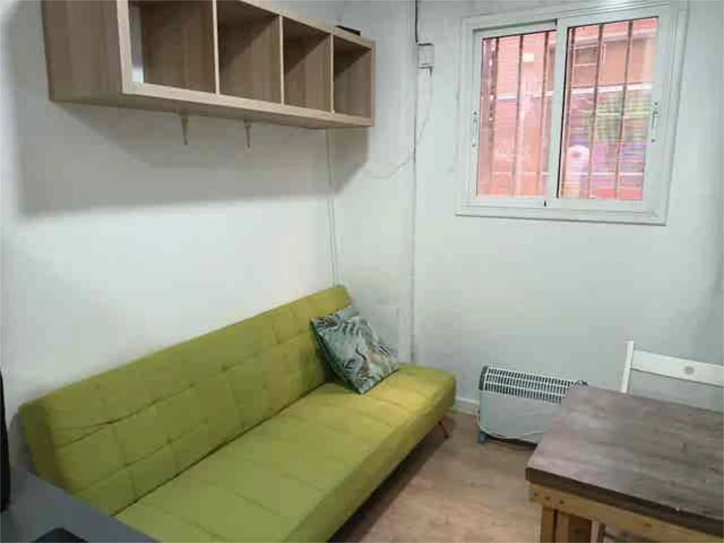 Estudio en Ciutat Vella - Foto 1