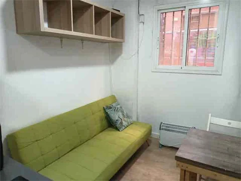 Estudio en Ciutat Vella - Foto 1