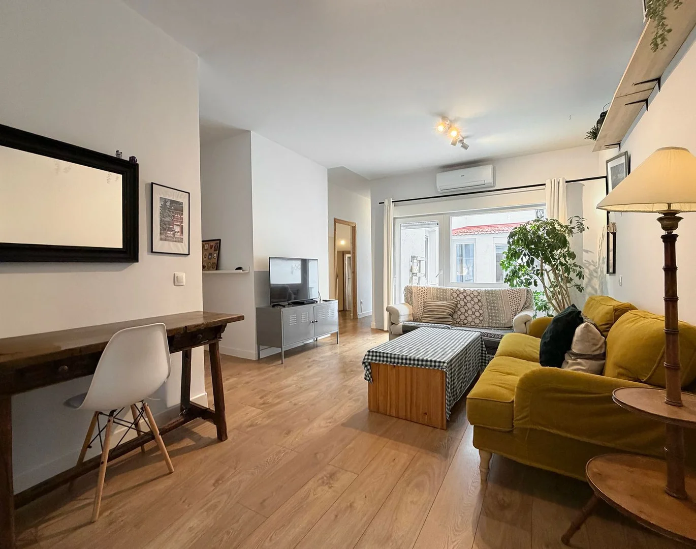 Chalet pareado en Barrio Bellas Vistas - Foto 6