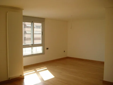 Piso en avenida Oscar Espla, 3 - Foto 3