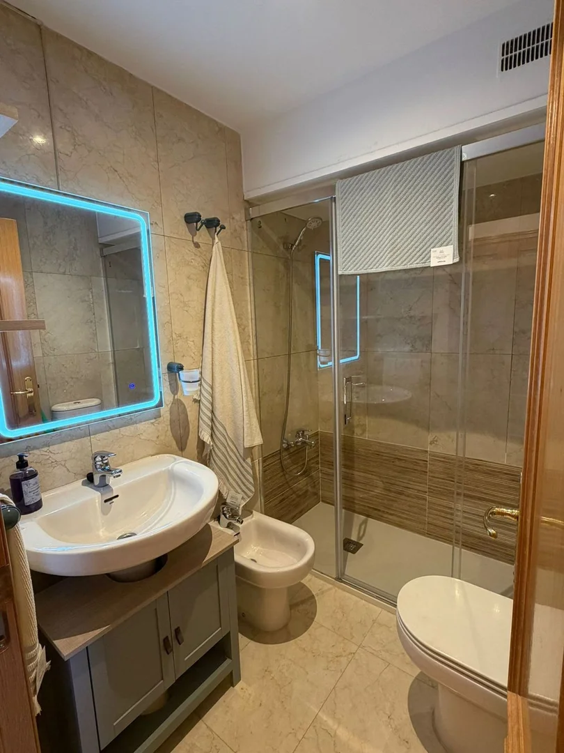 Estudio en calle de Rafael Bergamín, 9 - Foto 11