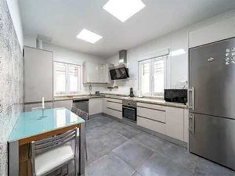 Piso en  Calle del Tutor 46 - Foto 1