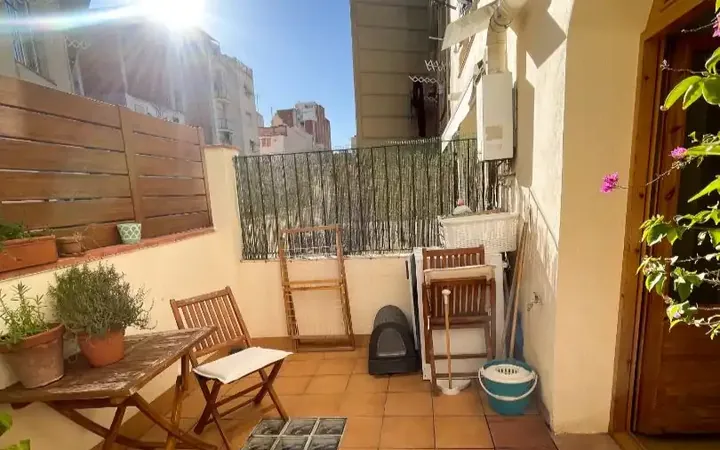 Piso en  Carrer de Premià 32 - Foto 11