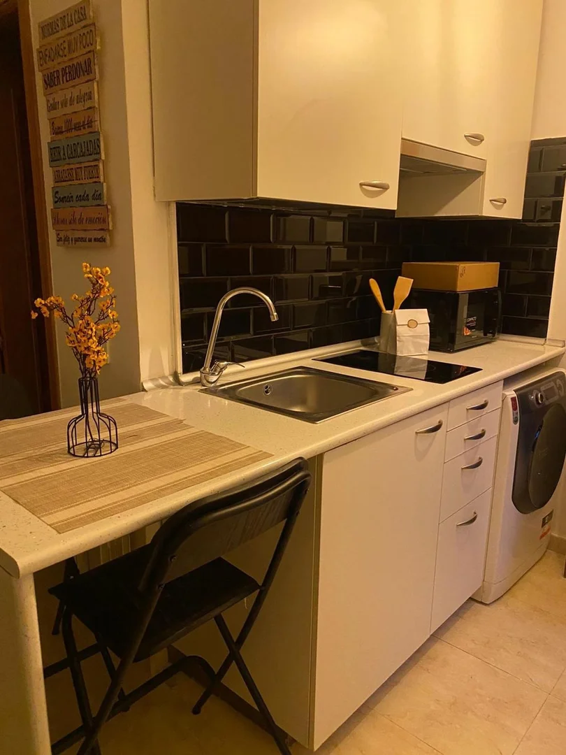 Piso en calle de Julián Besteiro, 17 - Foto 6