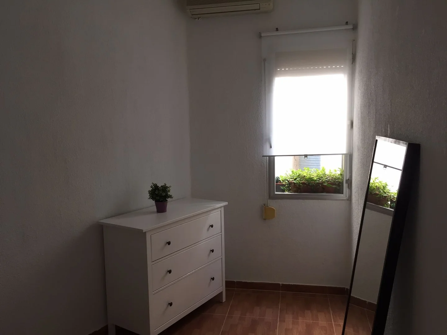 Piso en calle de Guzmán el Bueno, 65 - Foto 17