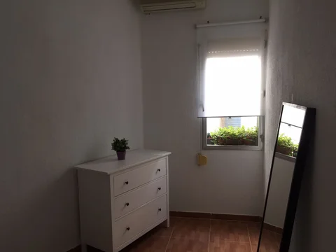 Piso en calle de Guzmán el Bueno, 65 - Foto 17