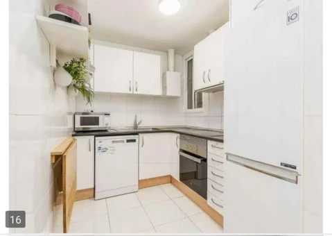 Piso en  Carrer de València 170 - Foto 2