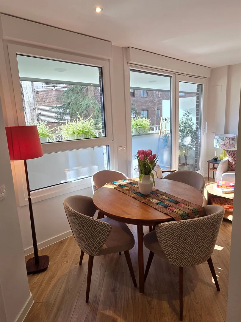 Piso en calle de Arturo Soria, 125 - Foto 2