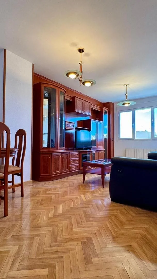 Piso en  Avenida de Buenos Aires 91