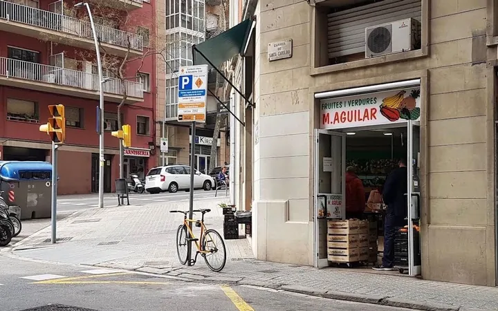 Local en Frutería en Calle de Padilla, 360, El Baix Guinardó - Foto 7